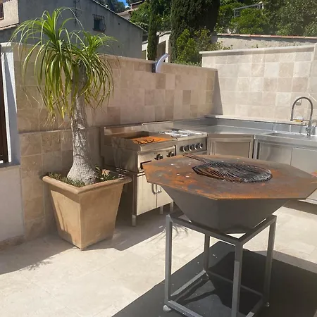 By Elodie Face A La * Йер